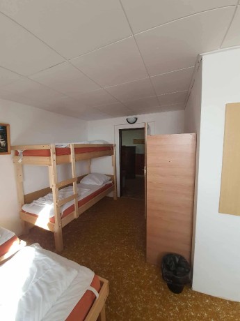 Messenger_creation_7380227893405669195