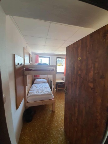 Messenger_creation_7380227893411968191